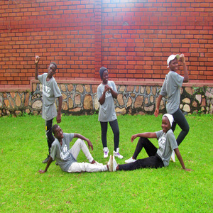 夫妻互换性爰视频
