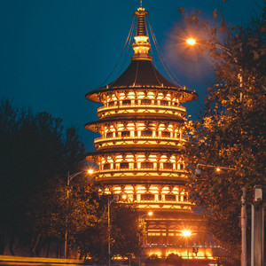 夫妻互换性爰视频
