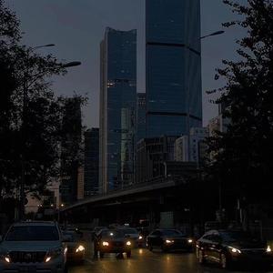 夫妻互换性爰视频
